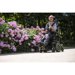 Elektryczny wózek inwalidzki Sunrise Medical Q500 M SEDEO PRO