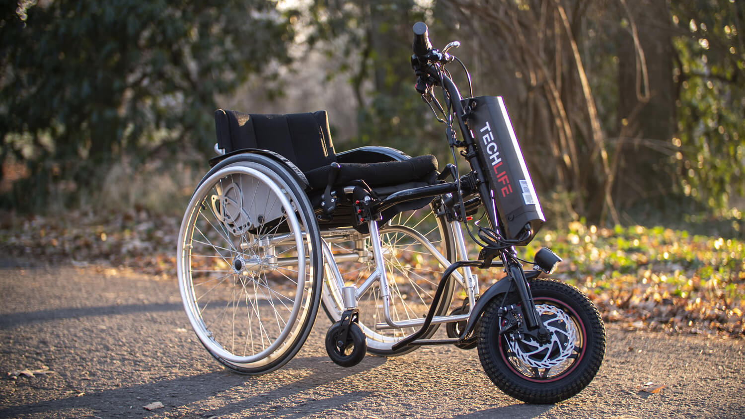 Dostawka z napędem elektrycznym do wózka inwalidzkiego Techlife W1